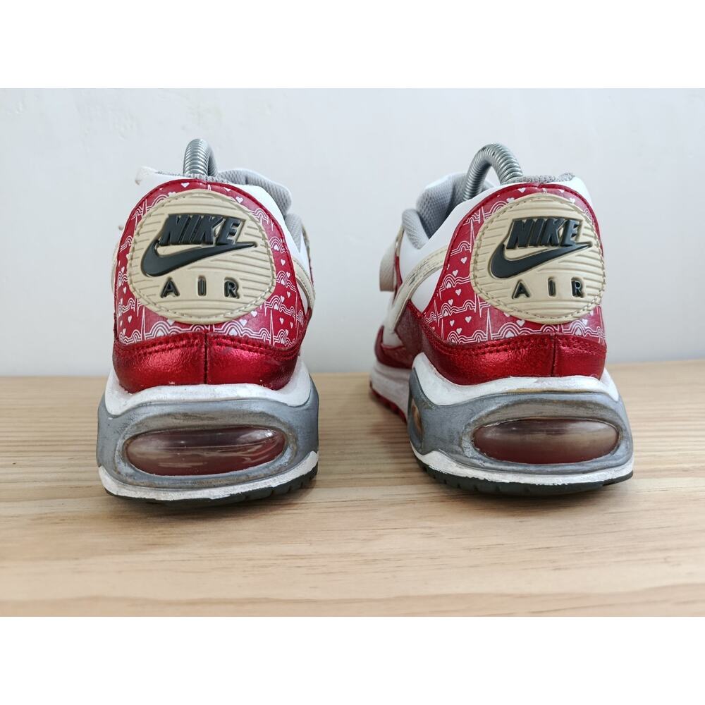 Nike Air Max Skyline Valentine's Day Edition Sneakers (2009) - Size 8.5 US - Picture 7 of 11